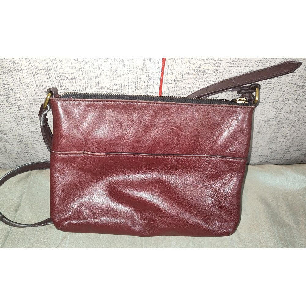 Fossil Fiona Leather Burgundy Crossbody Bag